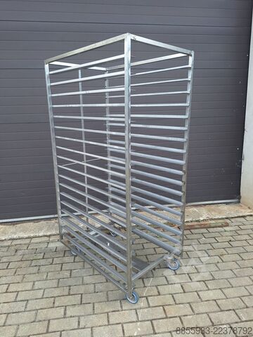 Bäckereiwagen mit Auffahrrampe  