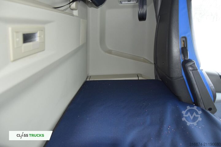 Standard SZM VOLVO FH 500 Globetrotter XL Varios