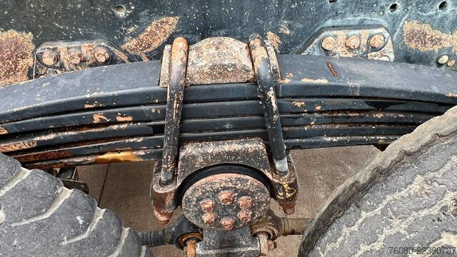 Chassis cab MAN 35.410 (MANUAL PUMP / POMPE MANUELLE / 6 CYLIND...