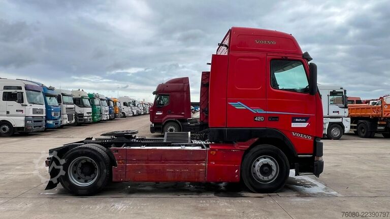 Standard tractor Volvo FH 12.420 (MANUAL GEARBOX / BOITE MANUELLE)