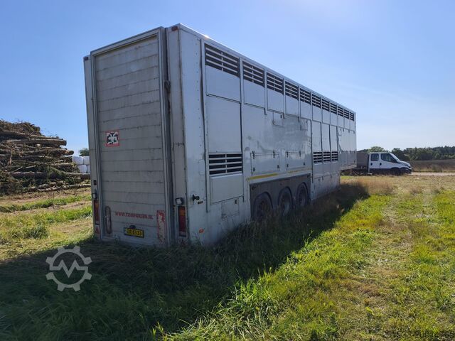 Livestock transport semi-trailer Gray and Adams GADD3 / 1 OWNER / WORKS GREAT / 2 LEVELS