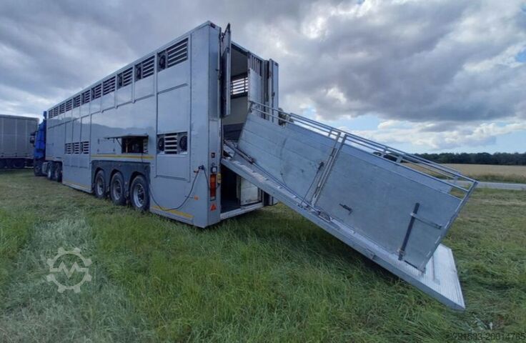 Viehtransportauflieger Gray and Adams GADD3 / 1 OWNER / WORKS GREAT / 2 LEVELS