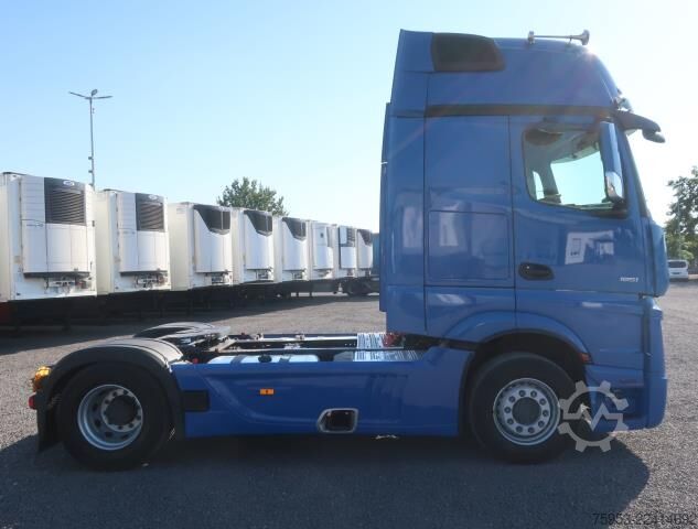 Standard tractor unit Mercedes-Benz 1851 LS Actros Gigaspace Retarder Standklima
