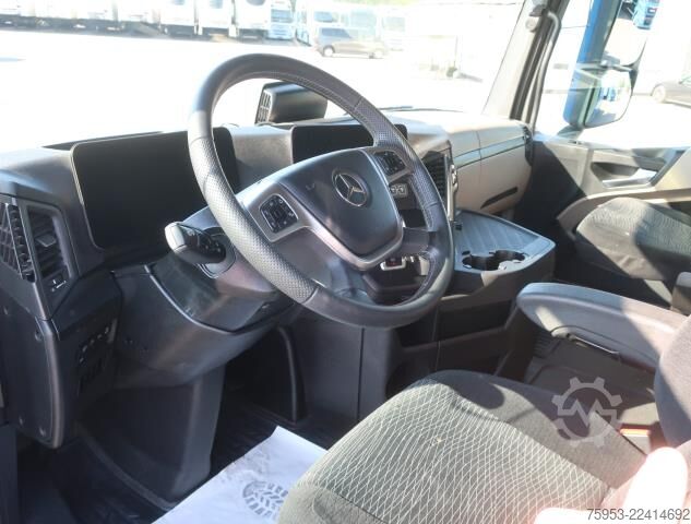 Standard tractor unit Mercedes-Benz 1851 LS Actros Gigaspace Retarder Standklima