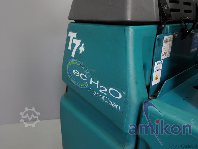 Ride-on scrubber-dryer Tennant T7+ mit ec-H2O™