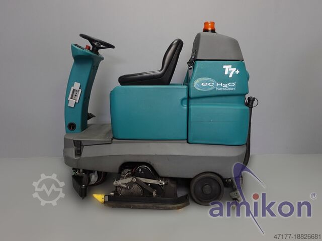 Ride-on scrubber-dryer Tennant T7+ mit ec-H2O™