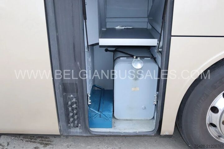 Reisebus Setra S 516 HDH / 13.4m /