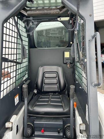 Kompaktlader Bobcat 453