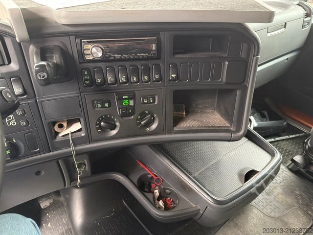 Standard SZM SCANIA R490 4x2 SZM Kipphydraulik doppeltkreis