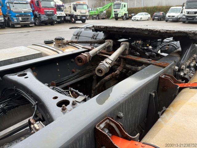 Standard SZM SCANIA R490 4x2 SZM Kipphydraulik doppeltkreis