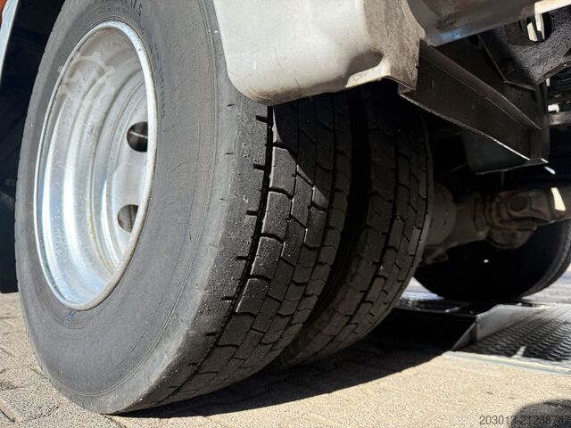 Three-way tipper van MERCEDES-BENZ ATEGO 818 4x2 Kipper Kran Atlas 65.2-A3 *Funkst.