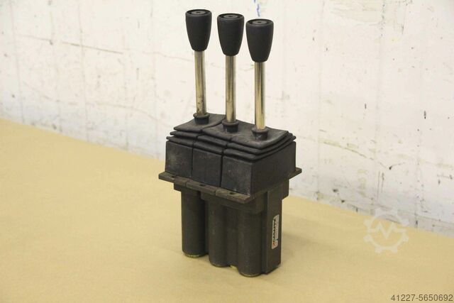 Hydraulik Steuergerät Casappa 3-fach