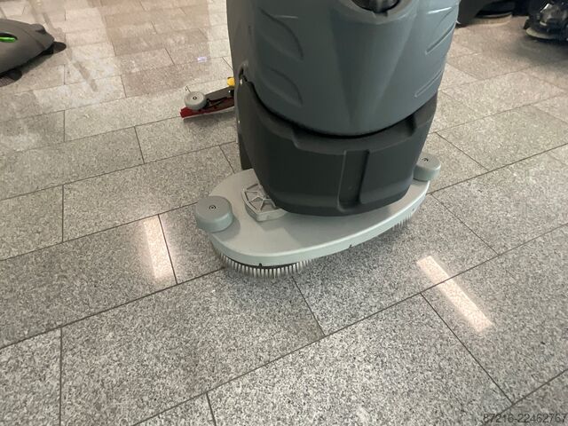 Scrubber drier Cleancraft SSM 700