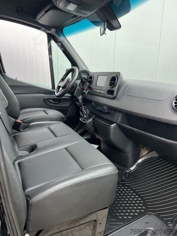 Pick-up van MERCEDES-BENZ Sprinter 316 DOKA LANG Pritsche MBUX 7-SITZE AHK