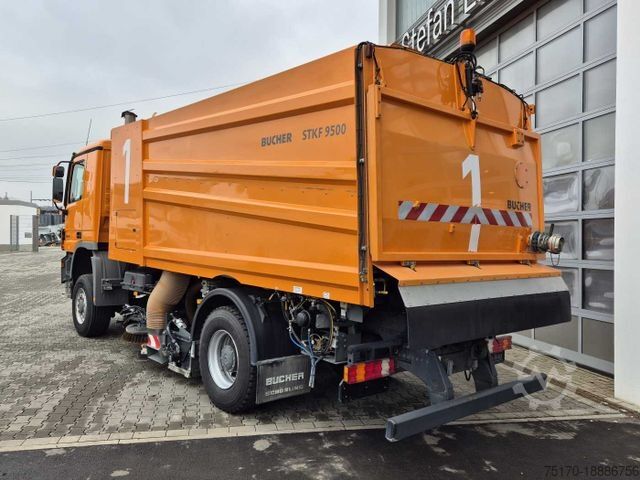 Kehrmaschine MERCEDES-BENZ Actros 2032 A 4x4 Bucher STKF 9500 Airport