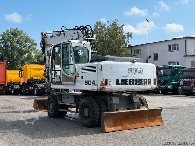 Mobile excavator LIEBHERR A 904 C Litronic Mobilbagger *12.987h