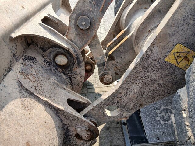 Wheel loader VOLVO L180H Radlader 29,7 t *Waage *12.069 h