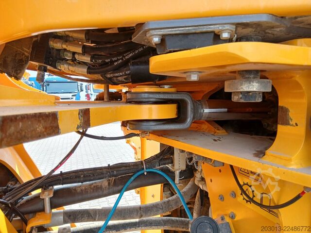 Wheel loader VOLVO L180H Radlader 29,7 t *Waage *12.069 h