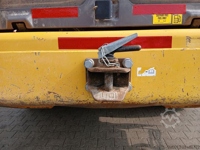 Wheel loader VOLVO L180H Radlader 29,7 t *Waage *12.069 h