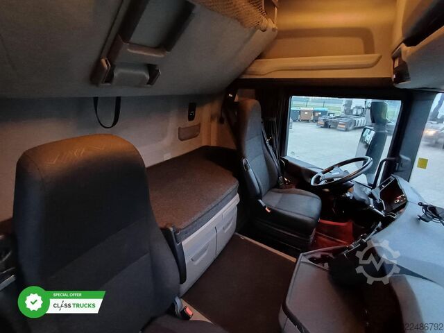 Standard tractor unit SCANIA R460 CR20H ACC ADAS Package