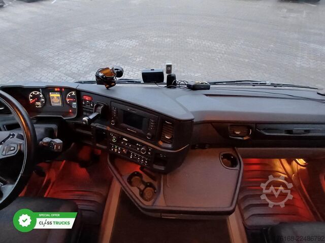 Standard tractor unit SCANIA R460 CR20H ACC ADAS Package