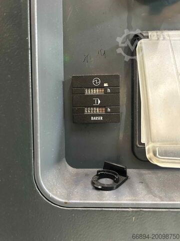 Universal-Bearbeitungszentrum DMG MORI DMU 60 evo