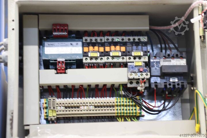 Vertical baler Husmann KBP 20