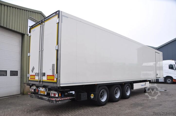 Kühl-/Tiefkühltransport Krone SD CARRIER-VECTOR-1950Mt + DHOLLANDIA BPW-LIFTAS