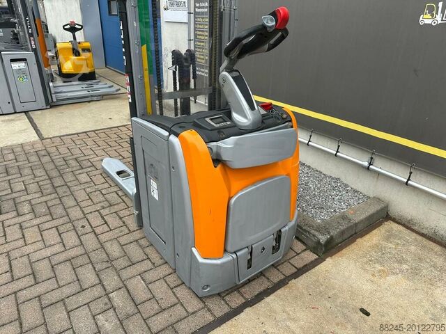VS-22424 Electric triplex stacker Still EXVSF14 5016mm STILL EXVSF14