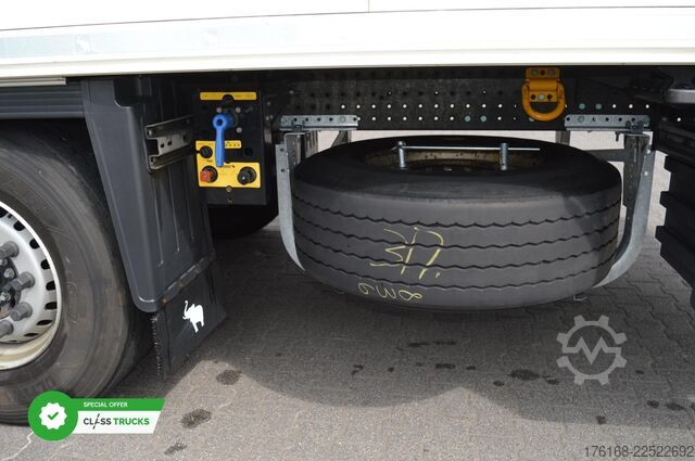 Reefer semitrailer SCHMITZ CARGOBULL SKO DoubleDeck FP 60 SLXi300 LiftingAxle