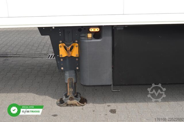 Reefer semitrailer SCHMITZ CARGOBULL SKO DoubleDeck FP 60 SLXi300 LiftingAxle