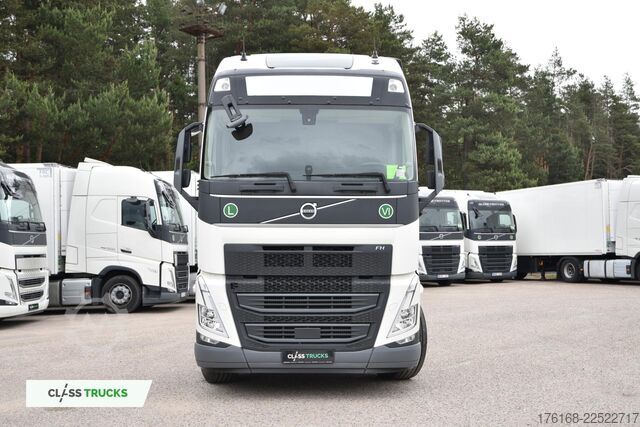 Standard tractor unit VOLVO FH 500 Globetrotter XL I-ParkCool ACC