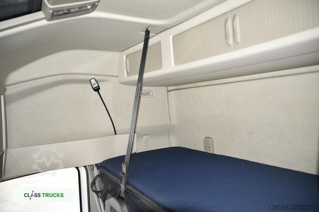 Standard tractor unit VOLVO FH 500 Globetrotter XL I-ParkCool ACC
