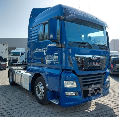 Volumen SZM MAN TGX 18.460 XLX-INTARDER-2 Tanks-ACC-TOP