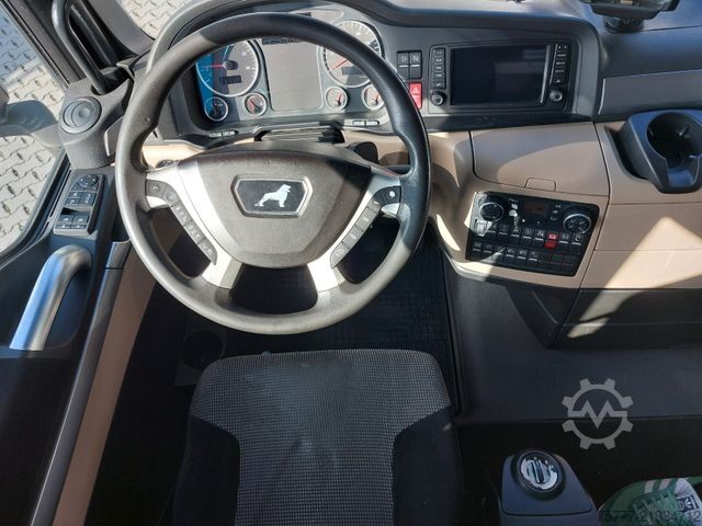 Volumen SZM MAN TGX 18.460 XLX-INTARDER-2 Tanks-ACC-TOP