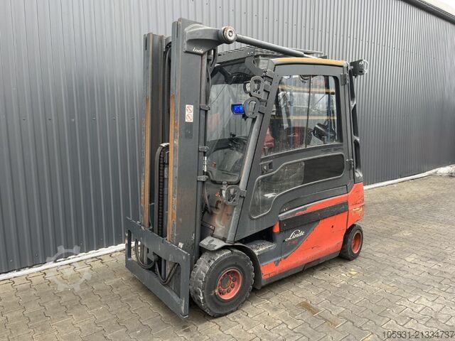 Electric 4-wheel forklift Linde E30L-01