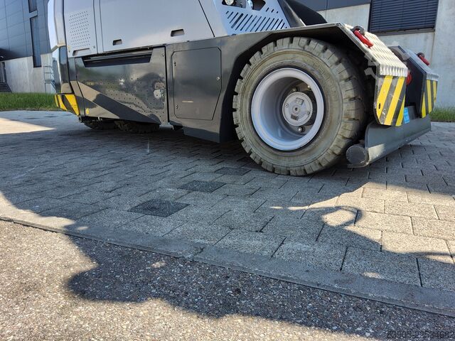 Crane JMG MC 130S