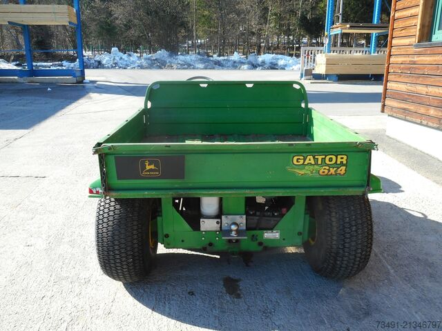 ATV John Deere 6x4 mit E-Kipper