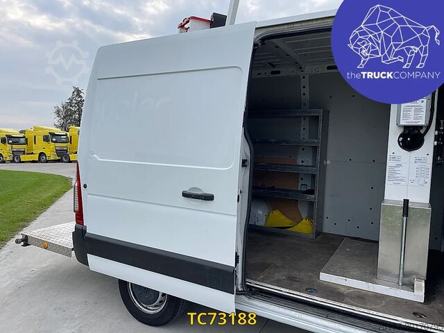 Lifting platform Renault Master Hoogtewerker