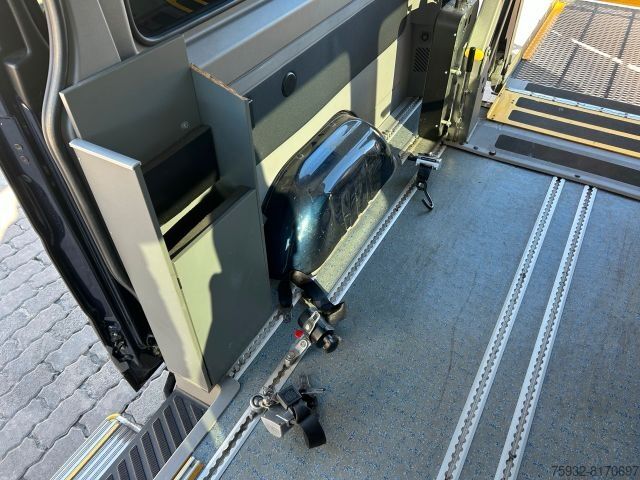 Kleinbus MERCEDES-BENZ Sprinter 216 316 MOBILITY Rollstuhl Lift MIETE
