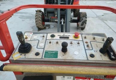 Gelenkteleskopbühne Skyjack SJ 46 AJ Diesel 16,10 m