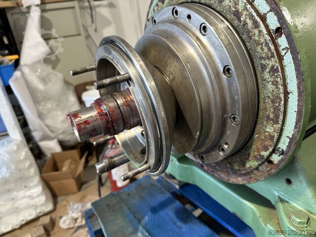 Decanter GEA WESTFALIA CA 220-010 and CA220-000