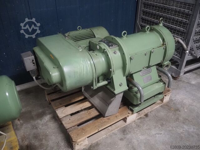 Decanter GEA WESTFALIA CA 220-010 and CA220-000