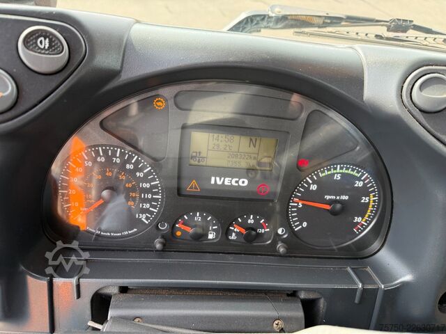 Abrollkipper IVECO Trakker 330 4x4 Marrel Winterdienst