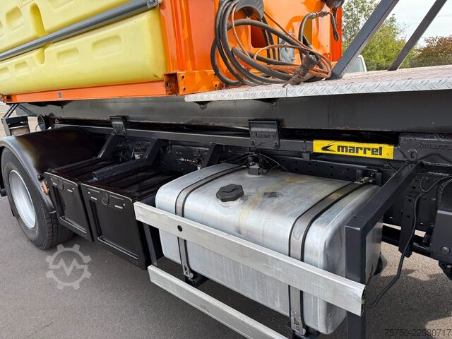 Abrollkipper IVECO Trakker 330 4x4 Marrel Winterdienst