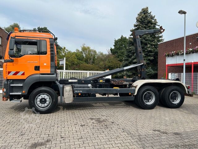 Roll-off tipper truck MAN TGA 26.400 MEILLER Abroller mit 13t Achsen 6x4