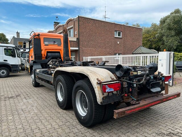 Roll-off tipper truck MAN TGA 26.400 MEILLER Abroller mit 13t Achsen 6x4