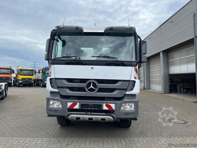 Concrete mixer truck MERCEDES-BENZ Actros 3241 B 8x4  Betonmischer Deutsch Top Lieb