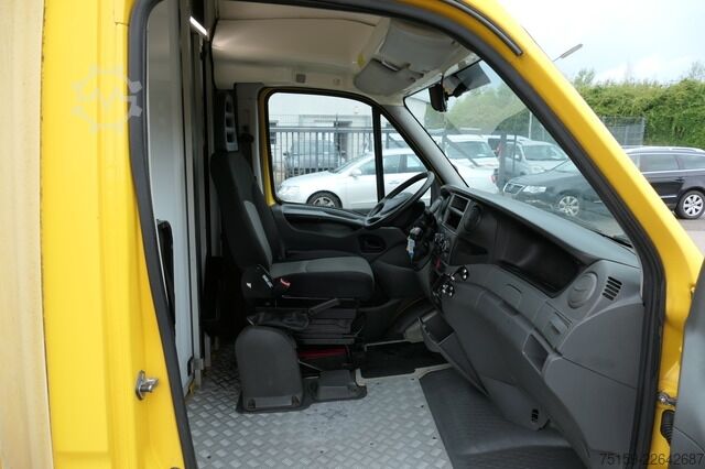 Transporter mit Koffer iveco Daily 35 S11 C30C AUTOMATIK KAMERA Regale LUFT DURCHGANG EURO-5 CoC