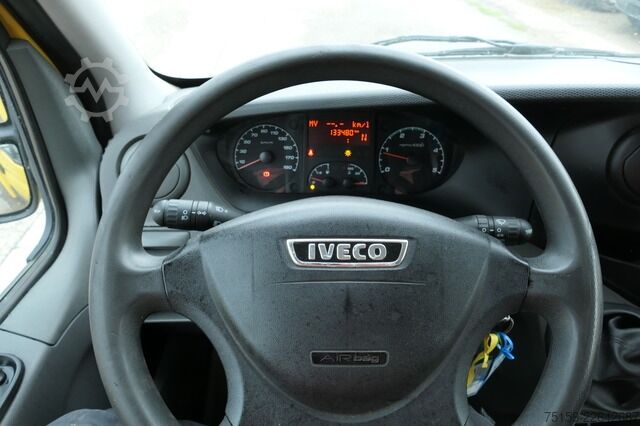 Transporter mit Koffer iveco Daily 35 S11 C30C AUTOMATIK KAMERA Regale LUFT DURCHGANG EURO-5 CoC